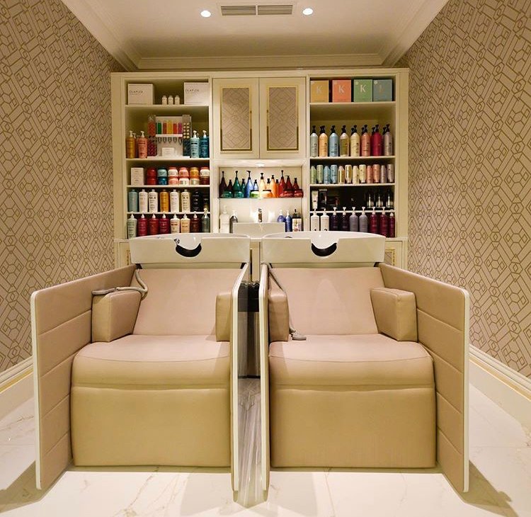 Inside an Elegance salon suite